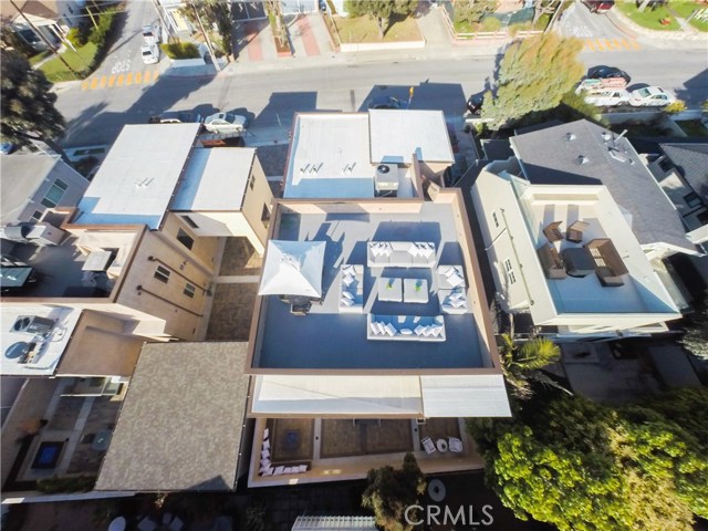 2017 Prospect Avenue, Hermosa Beach, California 90254, 4 Bedrooms Bedrooms, ,3 BathroomsBathrooms,Residential,Sold,Prospect,SB17110821