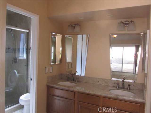 Master Bedroom with Dual Sinks and 2 Medicine Cabinets