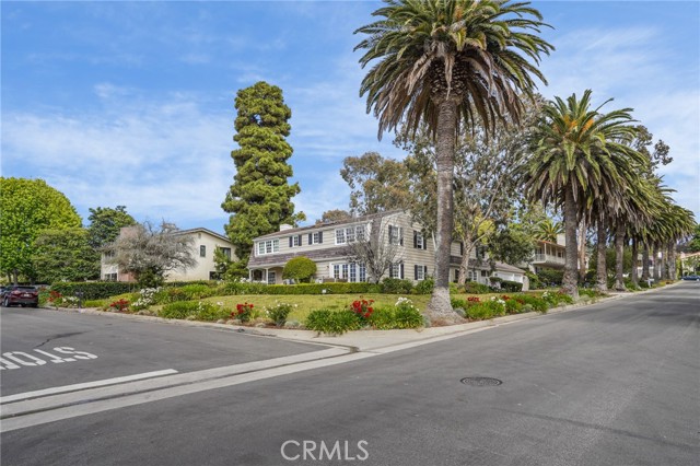 1640 Chelsea Road, Palos Verdes Estates, California 90274, 5 Bedrooms Bedrooms, ,2 BathroomsBathrooms,Residential,Sold,Chelsea,SB21117455