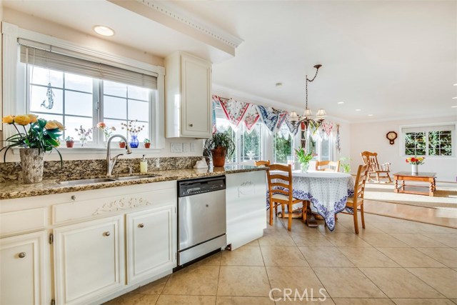 28409 Seamount Drive, Rancho Palos Verdes, California 90275, 4 Bedrooms Bedrooms, ,2 BathroomsBathrooms,Residential,Sold,Seamount,PV18047041