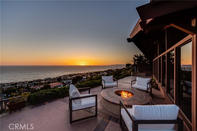 30623 Rue De La Pierre, Rancho Palos Verdes, California 90275, 4 Bedrooms Bedrooms, ,2 BathroomsBathrooms,Residential,Sold,Rue De La Pierre,PV18092164