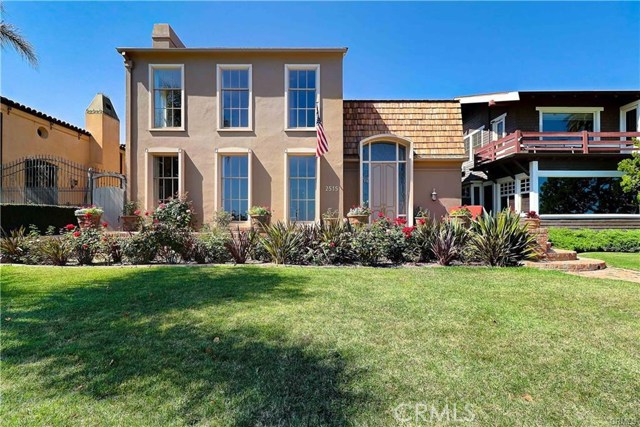 Photo of 2515 E Ocean Boulevard, Long Beach, CA 90803