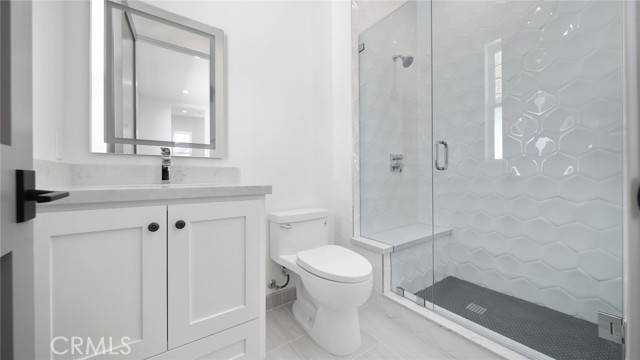 2421 Voorhees Avenue, Redondo Beach, California 90278, 4 Bedrooms Bedrooms, ,3 BathroomsBathrooms,Residential,Sold,Voorhees,PV21111181