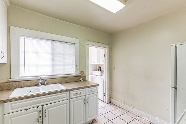3 Bed Home for Sale in San Fernando, California