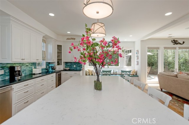 872 27th Street, Manhattan Beach, California 90266, 4 Bedrooms Bedrooms, ,3 BathroomsBathrooms,Residential,Sold,27th,SB20136143