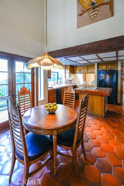 37 Mela Lane, Rancho Palos Verdes, California 90275, 3 Bedrooms Bedrooms, ,3 BathroomsBathrooms,Residential,Sold,Mela,PV17067818