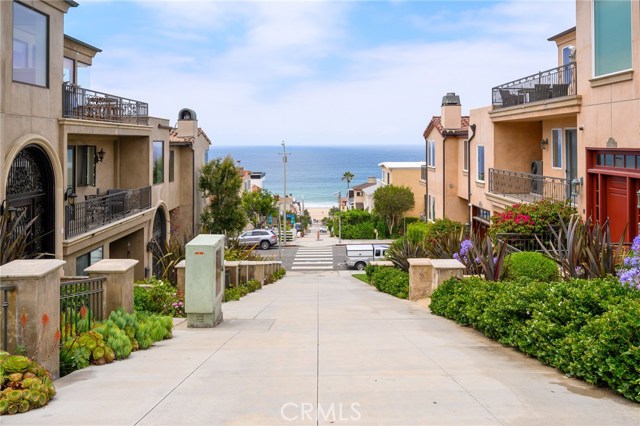 3201 Alma Avenue, Manhattan Beach, California 90266, 2 Bedrooms Bedrooms, ,2 BathroomsBathrooms,Residential,Sold,Alma,SB19163986