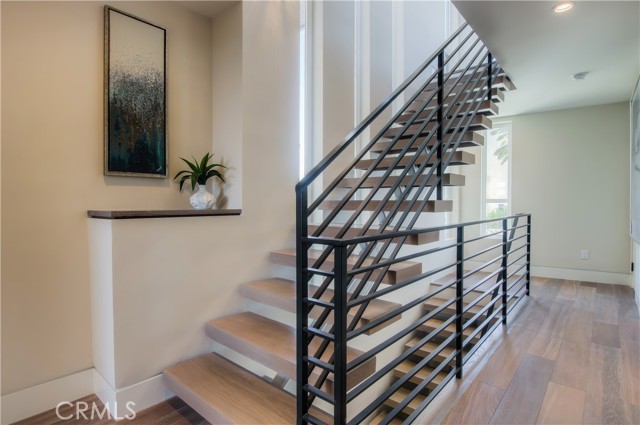 1819 Monterey Boulevard, Hermosa Beach, California 90254, 4 Bedrooms Bedrooms, ,4 BathroomsBathrooms,Residential,Sold,Monterey,SB21046153