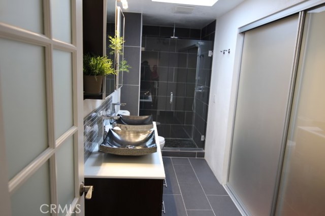 2200 Mathews Avenue, Redondo Beach, California 90278, 3 Bedrooms Bedrooms, ,2 BathroomsBathrooms,Residential,Sold,Mathews,SB17088942