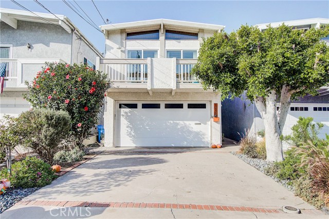 1525 Goodman Avenue, Redondo Beach, California 90278, 3 Bedrooms Bedrooms, ,2 BathroomsBathrooms,Residential,Sold,Goodman,SB19240967