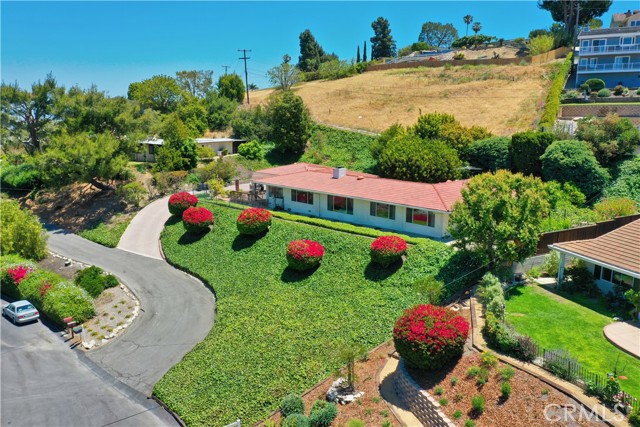 34 Deerhill Drive, Rolling Hills Estates, California 90274, 3 Bedrooms Bedrooms, ,3 BathroomsBathrooms,Residential,Sold,Deerhill,PV21123888