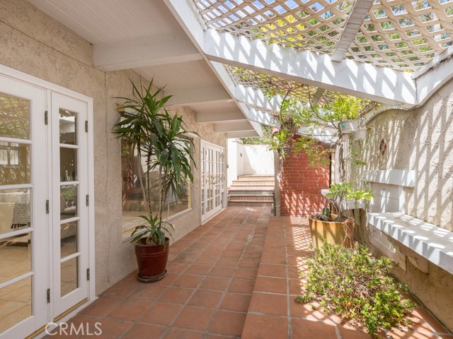 3 Bed Home for Sale in El Segundo, California