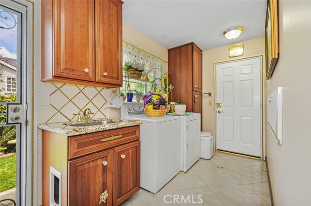 27 Santa Barbara Drive, Rancho Palos Verdes, California 90275, 4 Bedrooms Bedrooms, ,2 BathroomsBathrooms,Residential,Sold,Santa Barbara,PV19140433