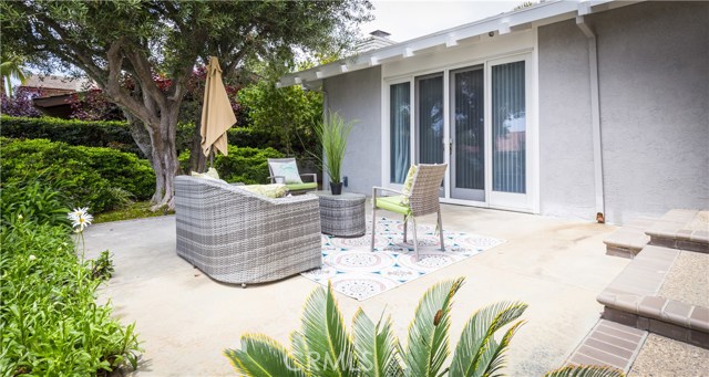 1812 Via Estudillo, Palos Verdes Estates, California 90274, 4 Bedrooms Bedrooms, ,3 BathroomsBathrooms,Residential,Sold,Via Estudillo,SB17065714