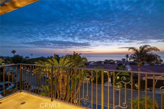 1608 Via Lazo, Palos Verdes Estates, California 90274, 4 Bedrooms Bedrooms, ,5 BathroomsBathrooms,Residential,Sold,Via Lazo,WS21150437