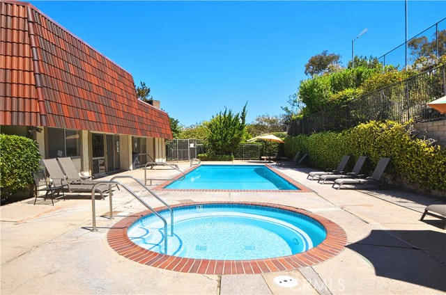 6 Cresta Verde Drive, Rolling Hills Estates, California 90274, 3 Bedrooms Bedrooms, ,1 BathroomBathrooms,Residential,Sold,Cresta Verde,PV19254116