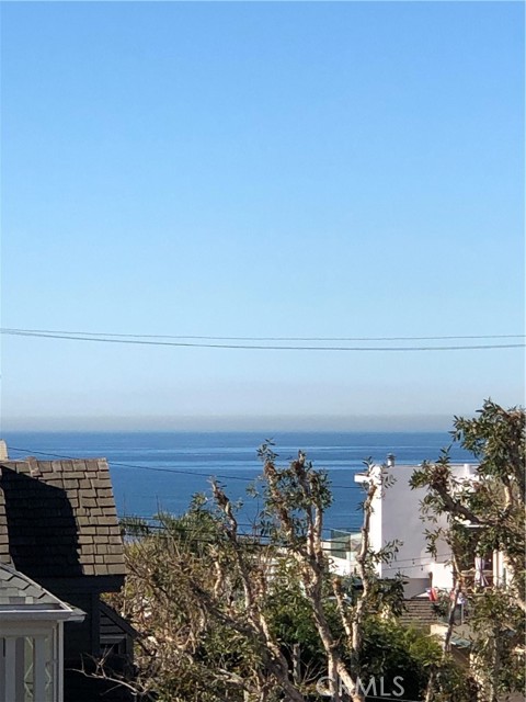 464 34th Street, Manhattan Beach, California 90266, 4 Bedrooms Bedrooms, ,3 BathroomsBathrooms,Residential,Sold,34th,SB21028091
