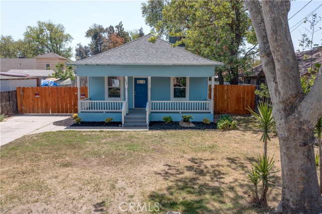Detail Gallery Image 1 of 1 For 1030 Elm Ave, Atwater,  CA 95301 - 3 Beds | 2 Baths
