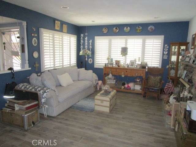 316 Prospect Avenue, Redondo Beach, California 90277, 3 Bedrooms Bedrooms, ,2 BathroomsBathrooms,Residential,Sold,Prospect,SB20106995