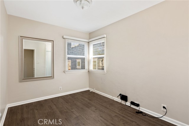 413 5th Street, Manhattan Beach, California 90266, 4 Bedrooms Bedrooms, ,2 BathroomsBathrooms,Residential,Sold,5th,SB21054746