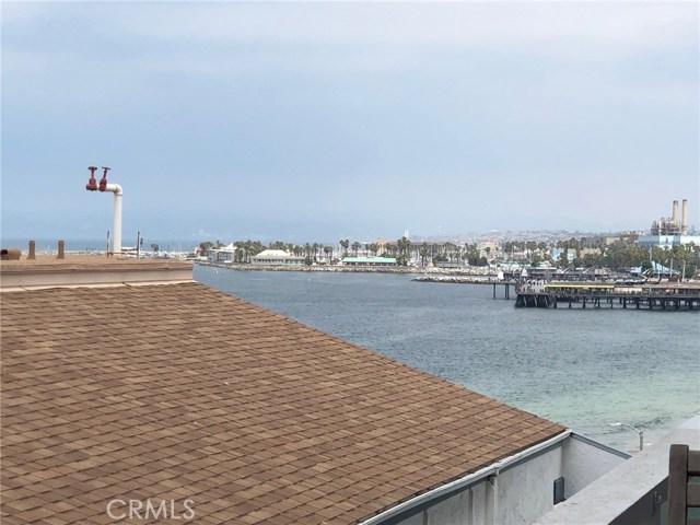 615 Esplanade, Redondo Beach, California 90277, 1 Bedroom Bedrooms, ,1 BathroomBathrooms,Residential,Sold,Esplanade,SB20150921