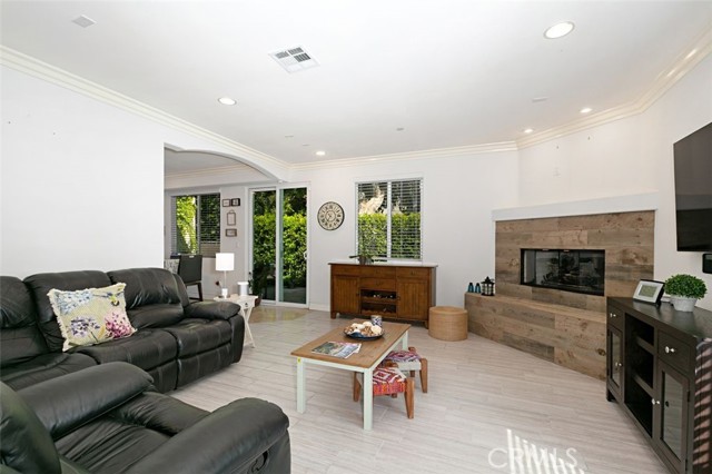 2215 Ruhland Avenue, Redondo Beach, California 90278, 5 Bedrooms Bedrooms, ,2 BathroomsBathrooms,Residential,Sold,Ruhland Avenue,PV21063871