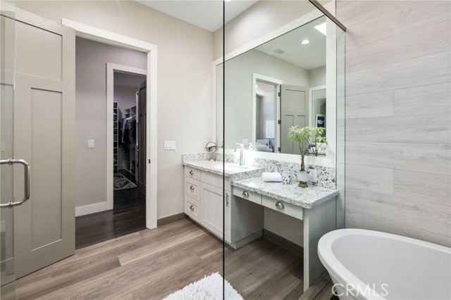 2309 Clark Lane, Redondo Beach, California 90278, 4 Bedrooms Bedrooms, ,3 BathroomsBathrooms,Residential,Sold,Clark,SB21061823