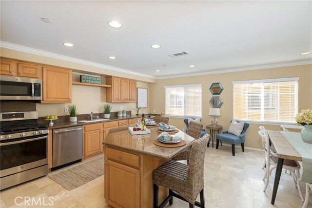 317 Garnet Street, Redondo Beach, California 90277, 4 Bedrooms Bedrooms, ,2 BathroomsBathrooms,Residential,Sold,Garnet,SB20020819