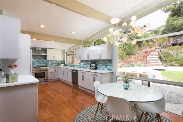 2624 Via Carrillo, Palos Verdes Estates, California 90274, 4 Bedrooms Bedrooms, ,1 BathroomBathrooms,Residential,Sold,Via Carrillo,SB18206155