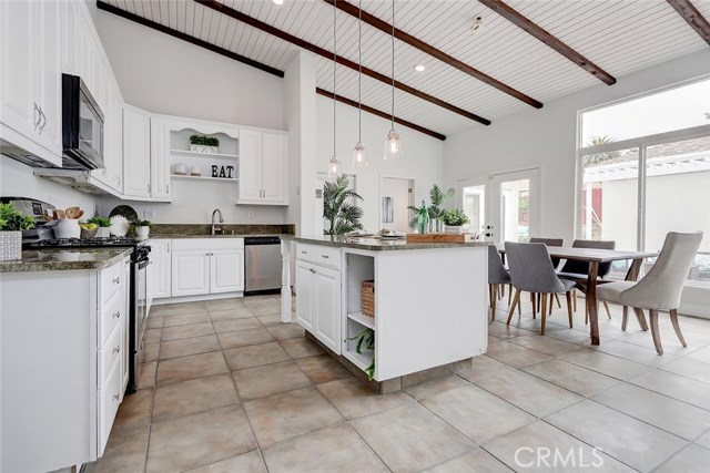 2717 182nd Place, Redondo Beach, California 90278, 4 Bedrooms Bedrooms, ,2 BathroomsBathrooms,Residential,Sold,182nd,SB20109929
