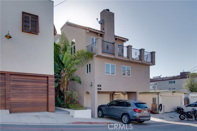 821 Cypress Avenue, Hermosa Beach, California 90254, ,Residential Income,Sold,Cypress,SB20118249