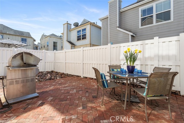 1800 Pacific Coast Highway, Redondo Beach, California 90277, 3 Bedrooms Bedrooms, ,1 BathroomBathrooms,Residential,Sold,Pacific Coast,PV21021931