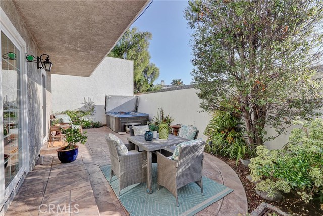 115 Lucia Avenue, Redondo Beach, California 90277, 3 Bedrooms Bedrooms, ,2 BathroomsBathrooms,Residential,Sold,Lucia,SB19163942