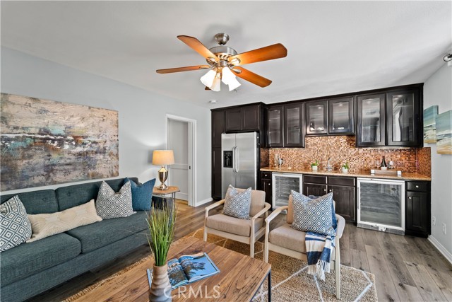 1621 Carver Street, Redondo Beach, California 90278, 3 Bedrooms Bedrooms, ,2 BathroomsBathrooms,Residential,Sold,Carver,SB21022183