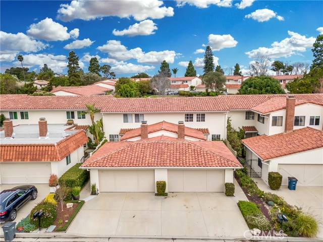 23 Via Granada, Rolling Hills Estates, California 90274, 3 Bedrooms Bedrooms, ,3 BathroomsBathrooms,Residential,Sold,Via Granada,TR21006057