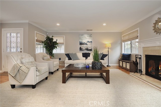 1922 Nelson Avenue, Redondo Beach, California 90278, 4 Bedrooms Bedrooms, ,2 BathroomsBathrooms,Residential,Sold,Nelson,SB19033428