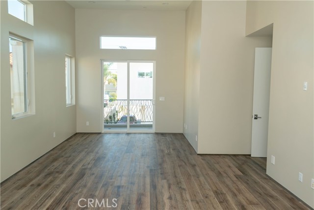 2013 Voorhees Avenue, Redondo Beach, California 90278, 4 Bedrooms Bedrooms, ,3 BathroomsBathrooms,Residential,Sold,Voorhees,SB18083420