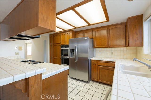3006 Green Lane, Redondo Beach, California 90278, 4 Bedrooms Bedrooms, ,2 BathroomsBathrooms,Residential,Sold,Green,SB19028565