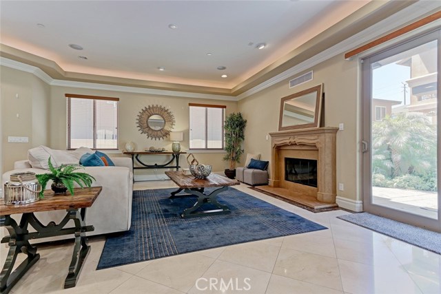 2419 Huntington Lane, Redondo Beach, California 90278, 4 Bedrooms Bedrooms, ,3 BathroomsBathrooms,Residential,Sold,Huntington,SB20180738