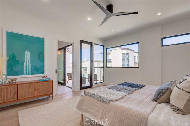 124 39th Street, Manhattan Beach, California 90266, 3 Bedrooms Bedrooms, ,2 BathroomsBathrooms,Residential,Sold,39th,SB20089804