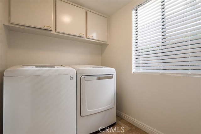2507 Huntington Lane Lane, Redondo Beach, California 90278, 3 Bedrooms Bedrooms, ,2 BathroomsBathrooms,Residential,Sold,Huntington Lane,SB18089282