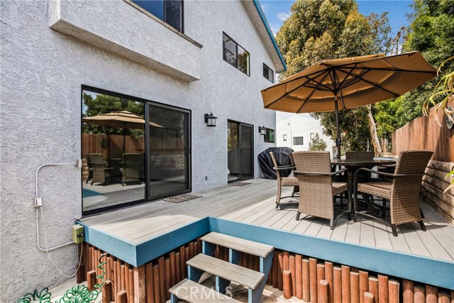 114 Prospect Avenue, Redondo Beach, California 90277, 3 Bedrooms Bedrooms, ,3 BathroomsBathrooms,Residential,Sold,Prospect,SB20182169