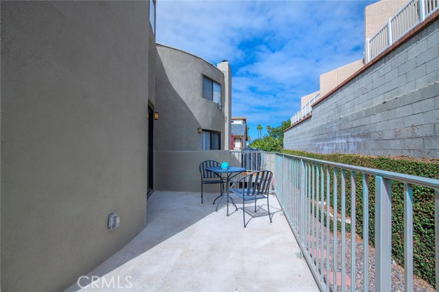 610 Guadalupe Avenue, Redondo Beach, California 90277, 3 Bedrooms Bedrooms, ,3 BathroomsBathrooms,Residential,Sold,Guadalupe,IN18242936
