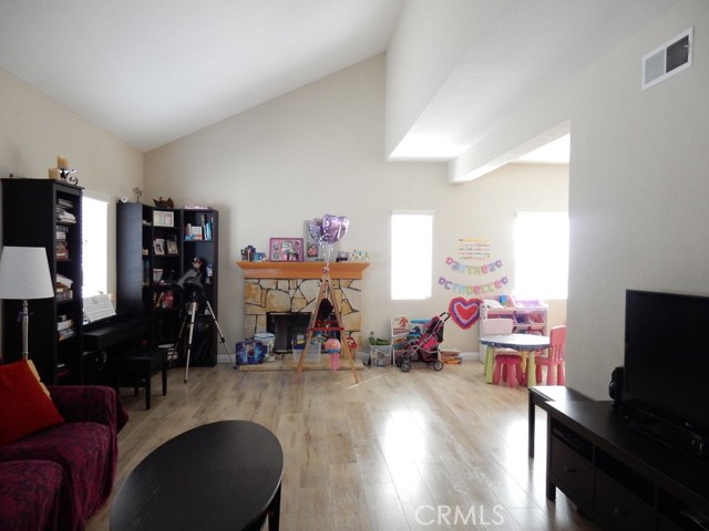 2218 Dufour Avenue, Redondo Beach, California 90278, 3 Bedrooms Bedrooms, ,2 BathroomsBathrooms,Residential,Sold,Dufour,SB19063757