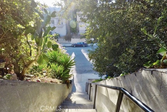 2 Bed Home for Sale in Los Angeles, California