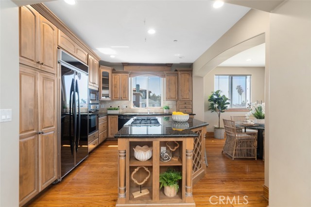 607 Gertruda Avenue, Redondo Beach, California 90277, 5 Bedrooms Bedrooms, ,4 BathroomsBathrooms,Residential,Sold,Gertruda,SB21053791