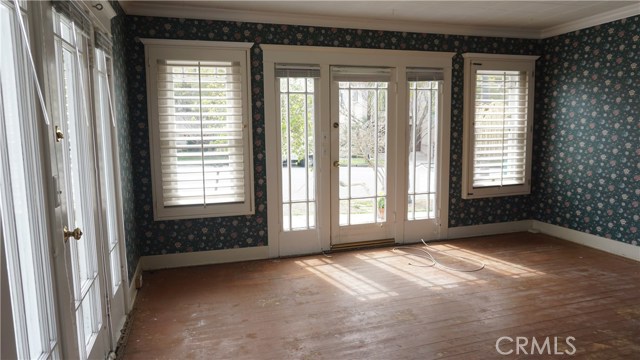 921 Emerald Street, Redondo Beach, California 90277, 3 Bedrooms Bedrooms, ,1 BathroomBathrooms,Residential,Sold,Emerald,SB18059068