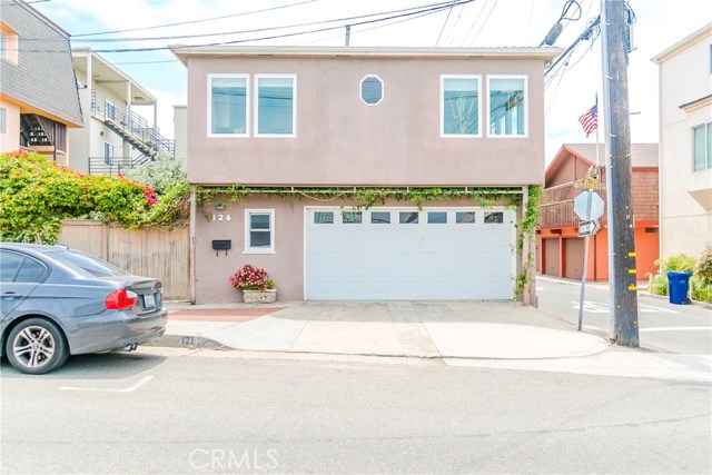 126 8th Street, Hermosa Beach, California 90254, ,Residential Income,Sold,8th,SB18121222