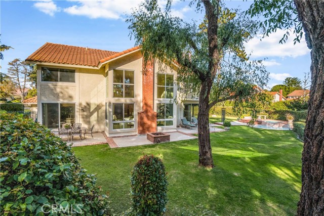 30 Country Lane, Rolling Hills Estates, California 90274, 4 Bedrooms Bedrooms, ,3 BathroomsBathrooms,Residential,Sold,Country,PV20008368