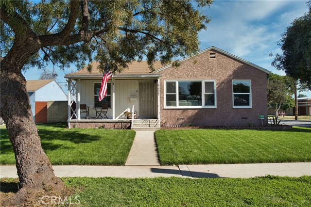 Detail Gallery Image 1 of 1 For 5602 Faculty Ave, Lakewood,  CA 90712 - 3 Beds | 1 Baths